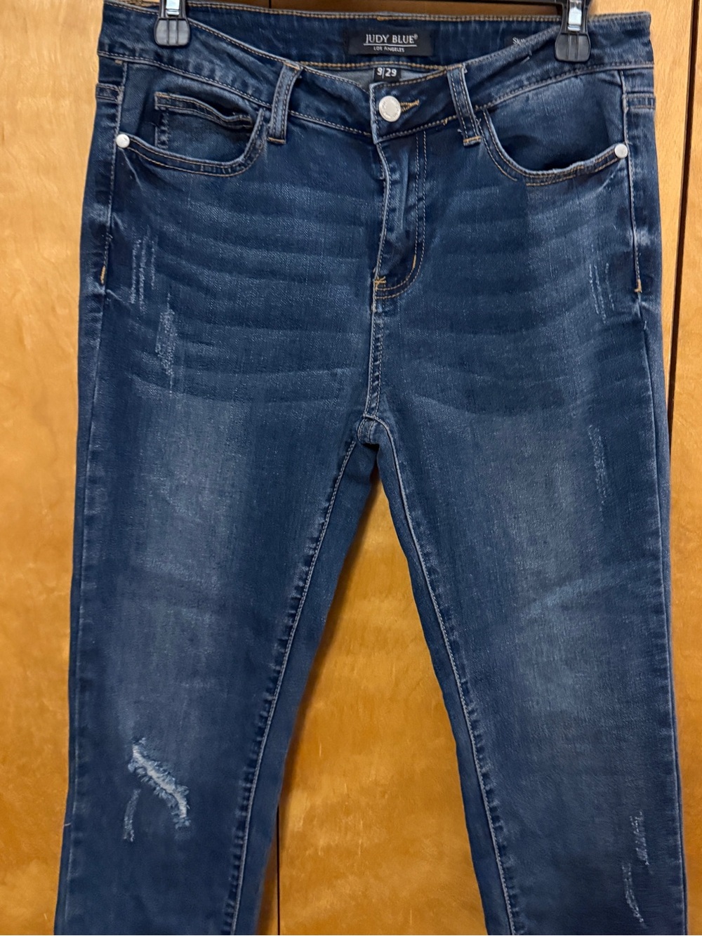 Judy Blue Medium-Dark Blue Distressed Ankle Crop Jeans size 29 - Picture 2 of 12